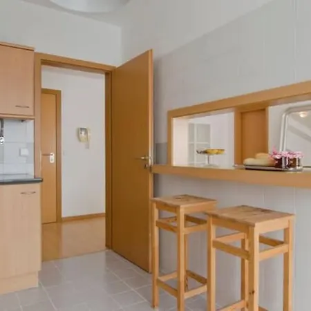 New Office - Free Wifi & Parking - Self Check-in - Daikin Airco * Lisbon