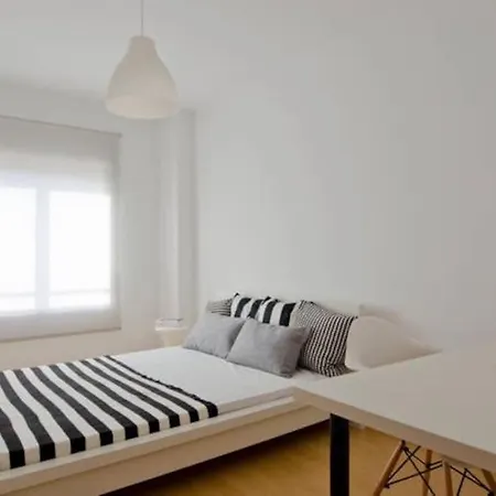 Apartament New Office - Free Wifi & Parking - Self Check-in - Daikin Airco Lizbona